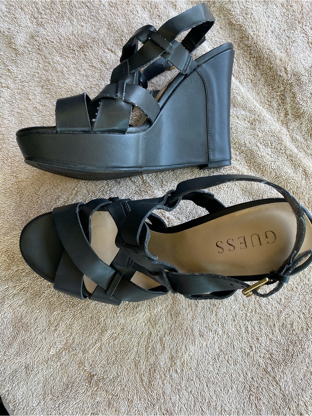 GUESS Black Strappy Platform Wedge Sandals – Size 8